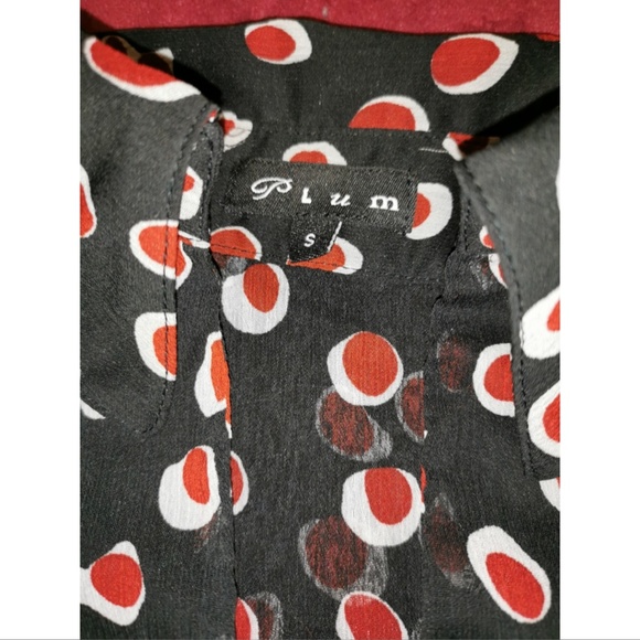 Short Sleeve Blouse - Picture 4 of 4